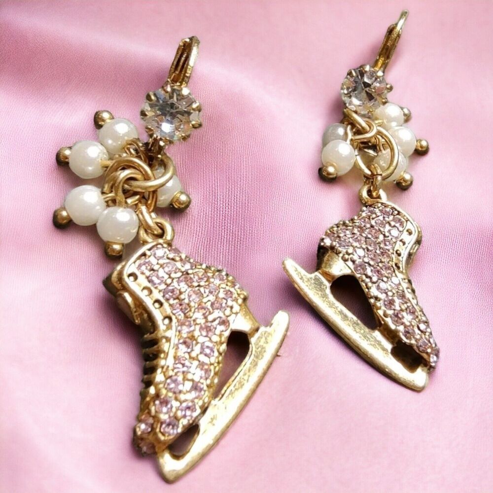 NEW Betsey Johnson Vintage Winter Glam Pink Crystal Ice Skates Holiday Earrings - Picture 5 of 9